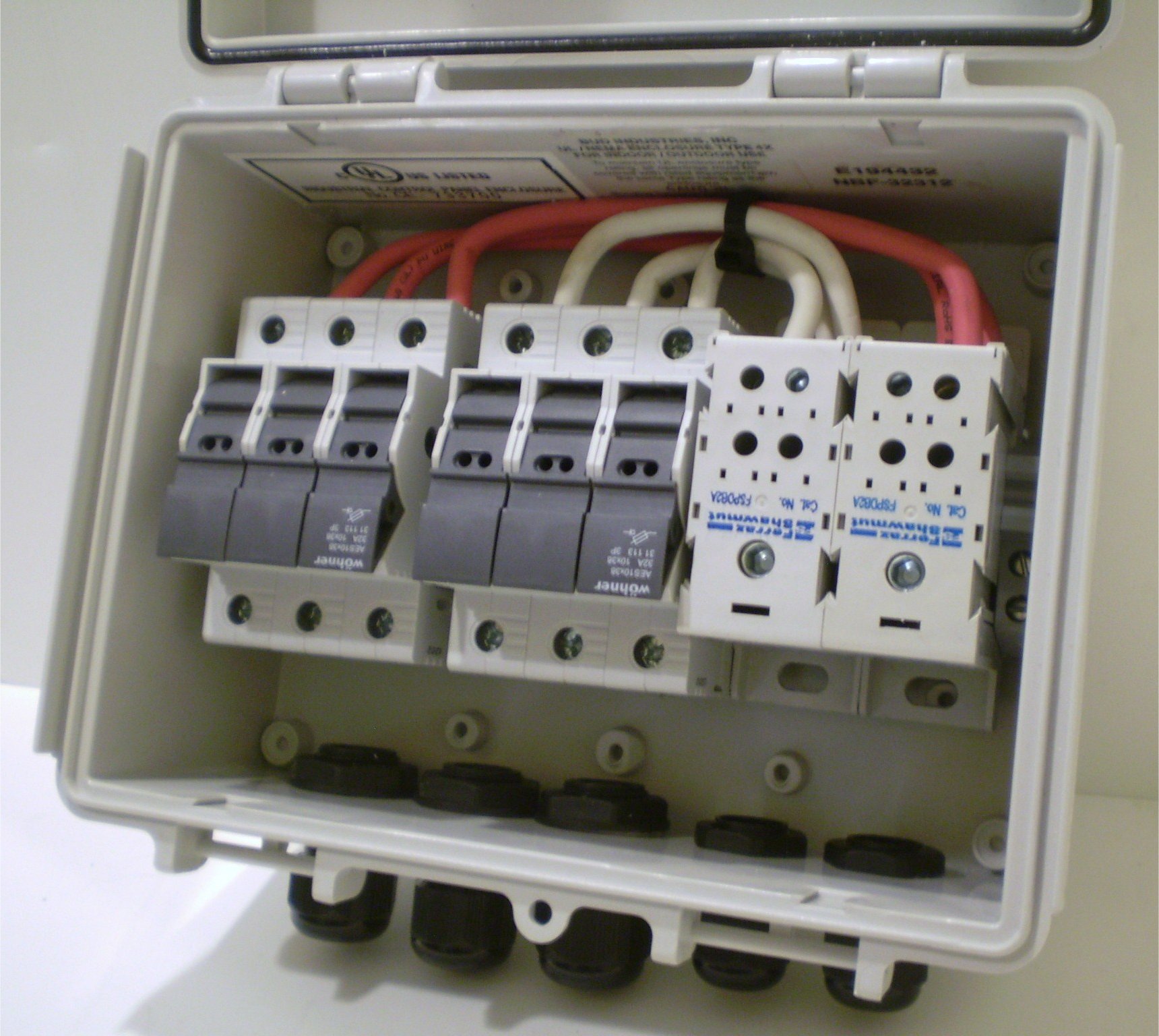 Dual Fused Solar Combiner