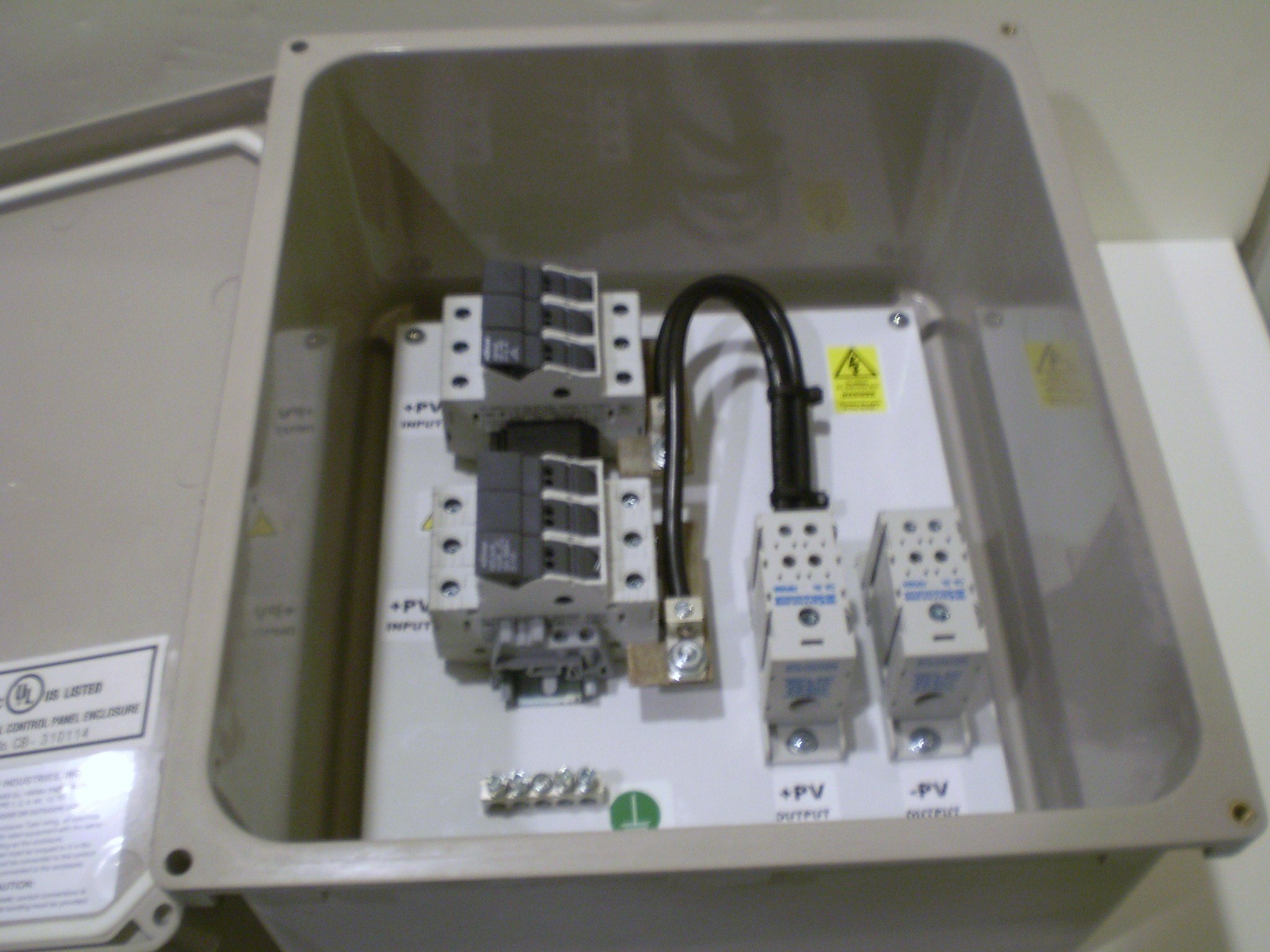 Solar Power Combiner Box